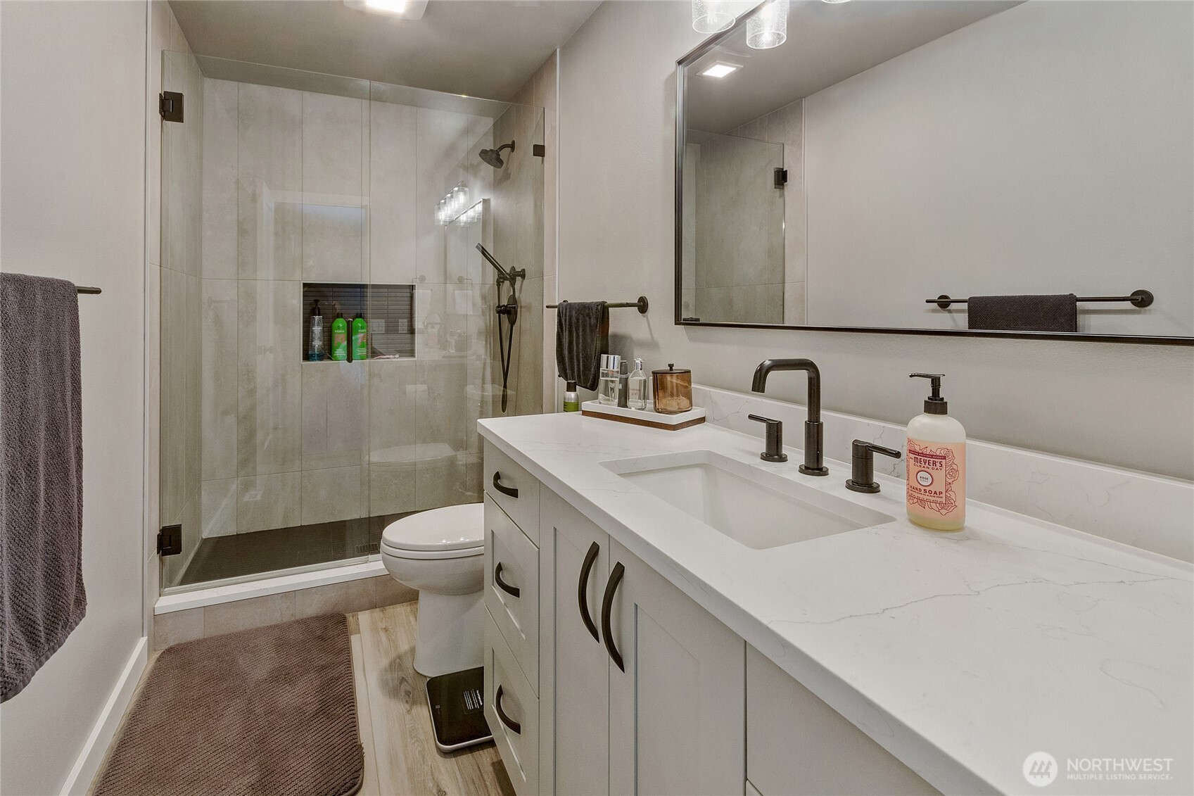 6225 41st Ave E Property Photo 17
