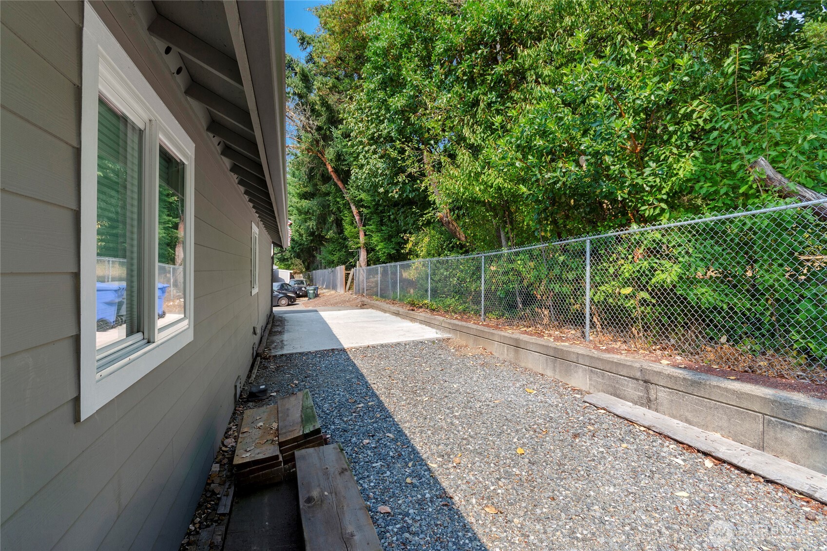 6225 41st Ave E Property Photo 24