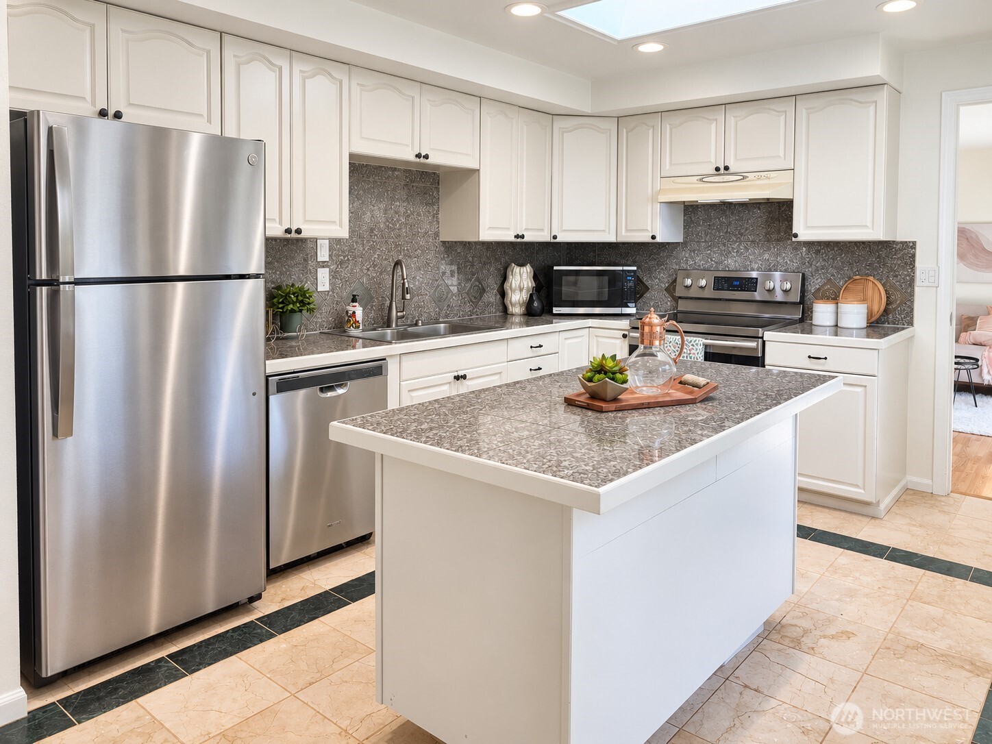 25503 151st Place Property Photo 11
