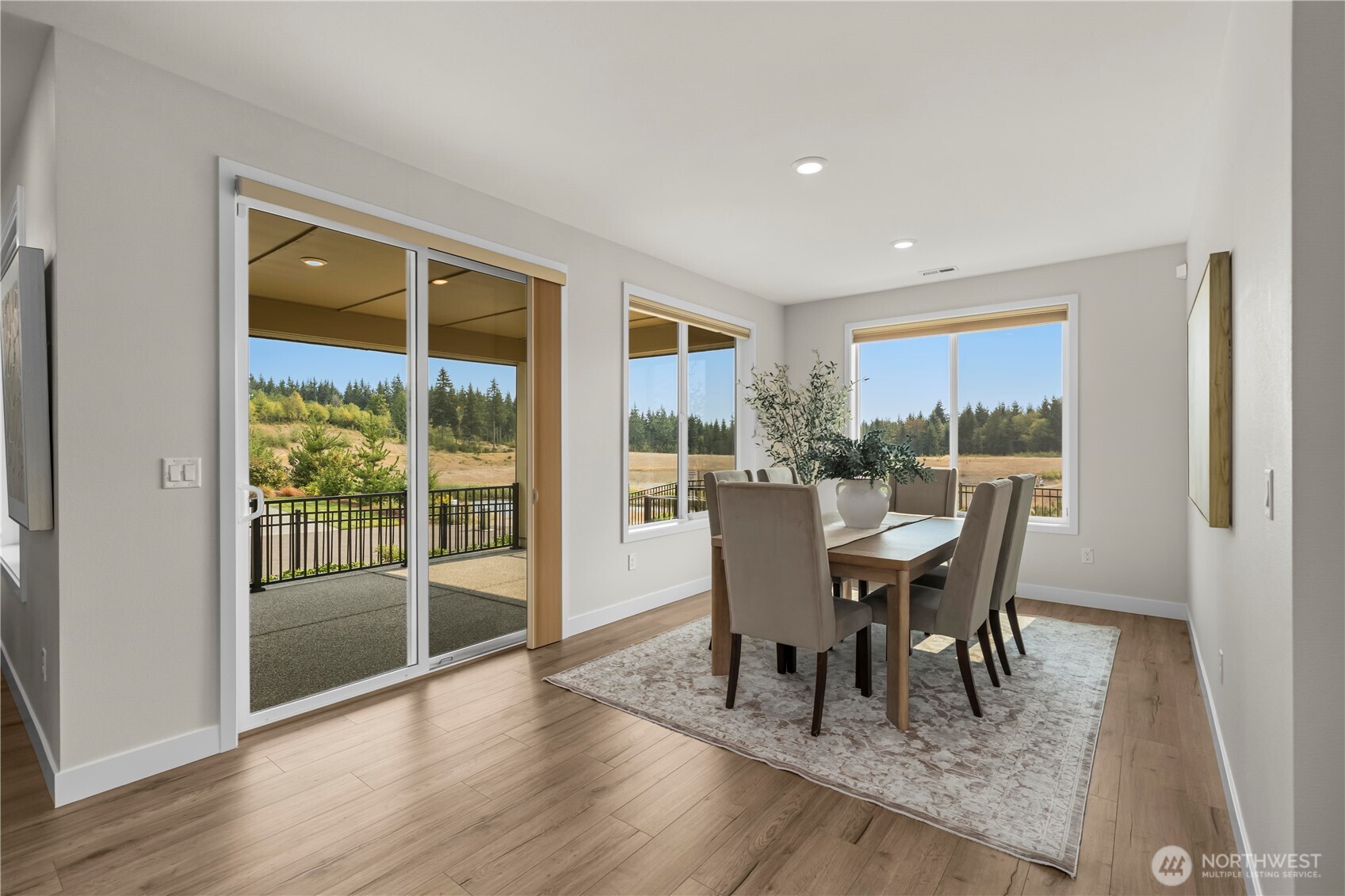 18220 153rd Street Property Photo 8