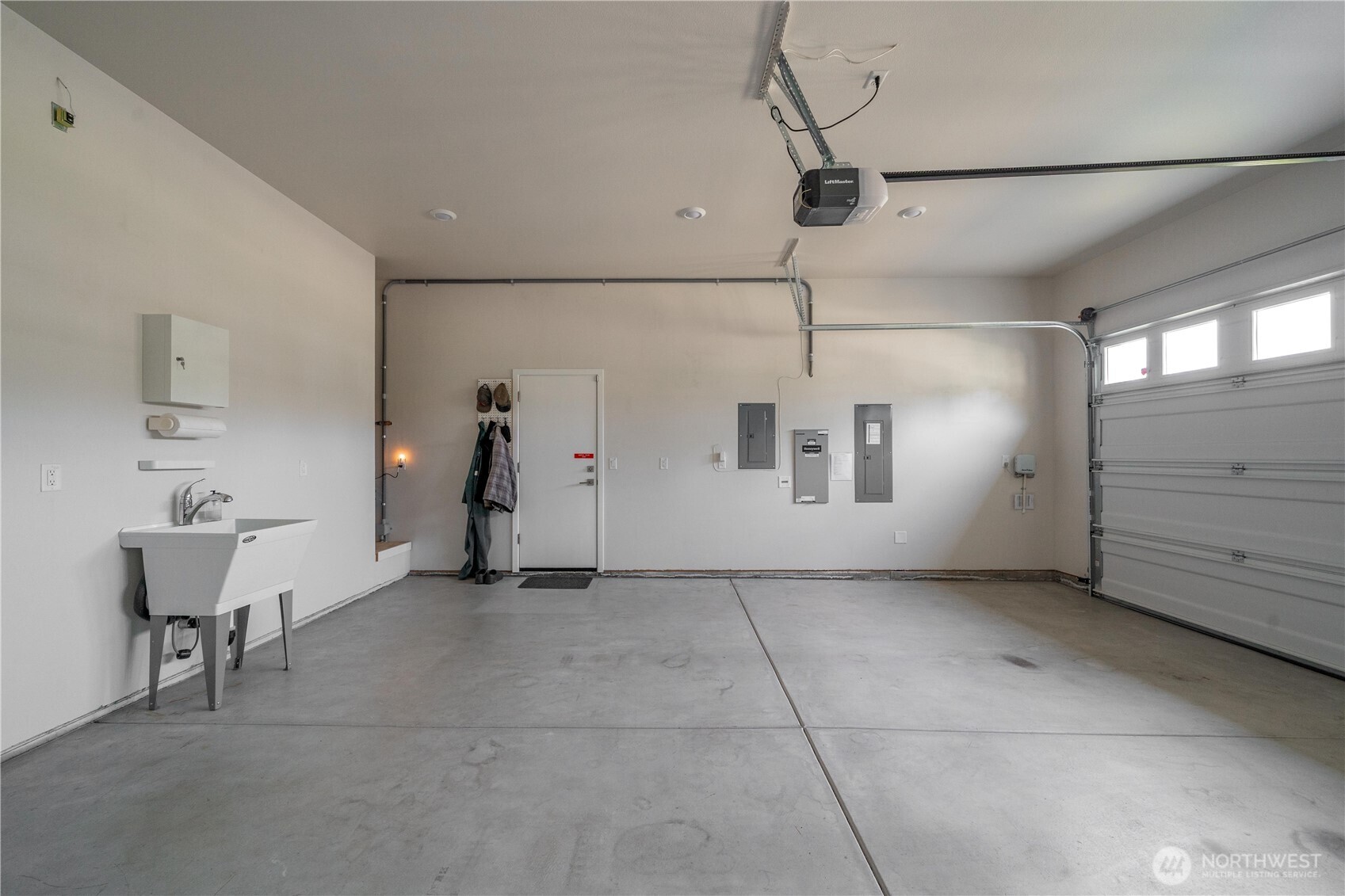 18220 153rd Street Property Photo 23