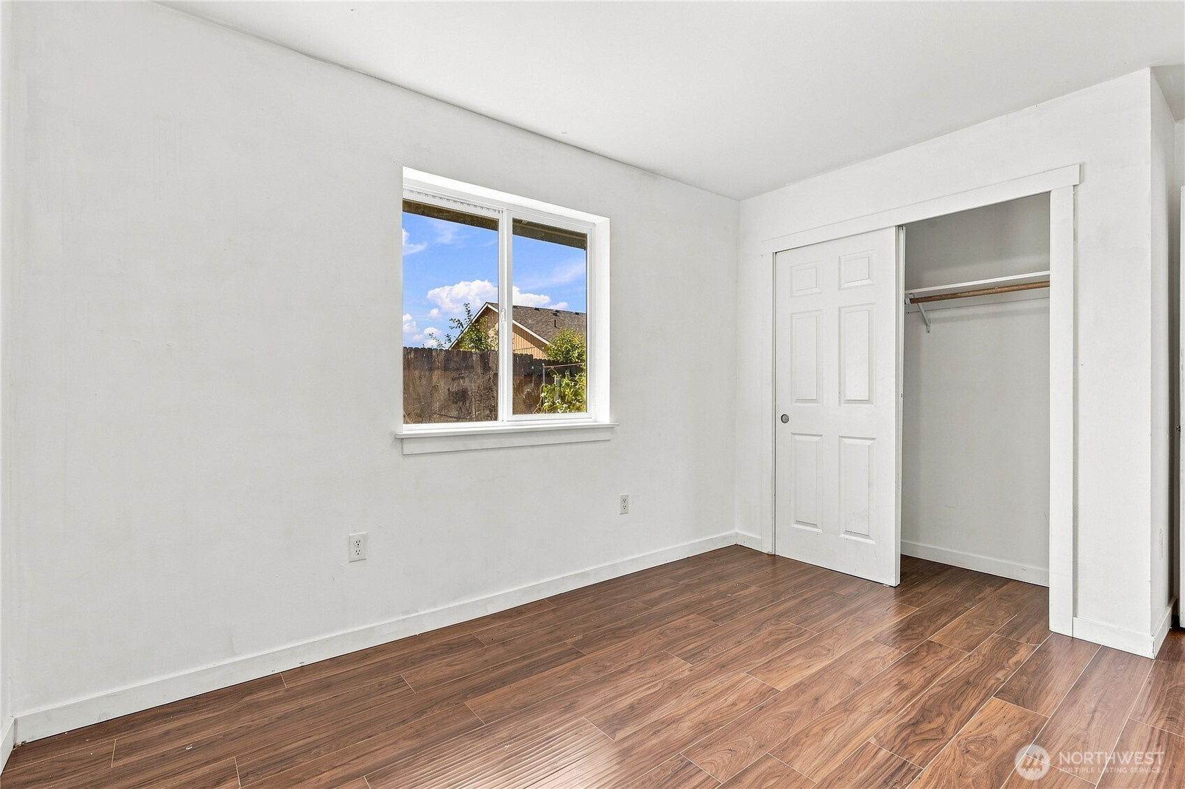 1414 E Adelia Court Property Photo 13