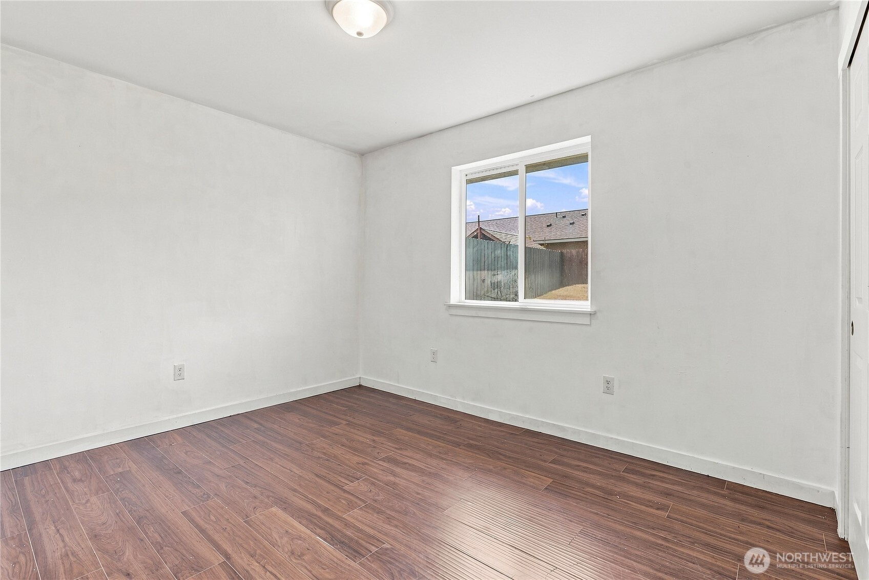 1414 E Adelia Court Property Photo 15