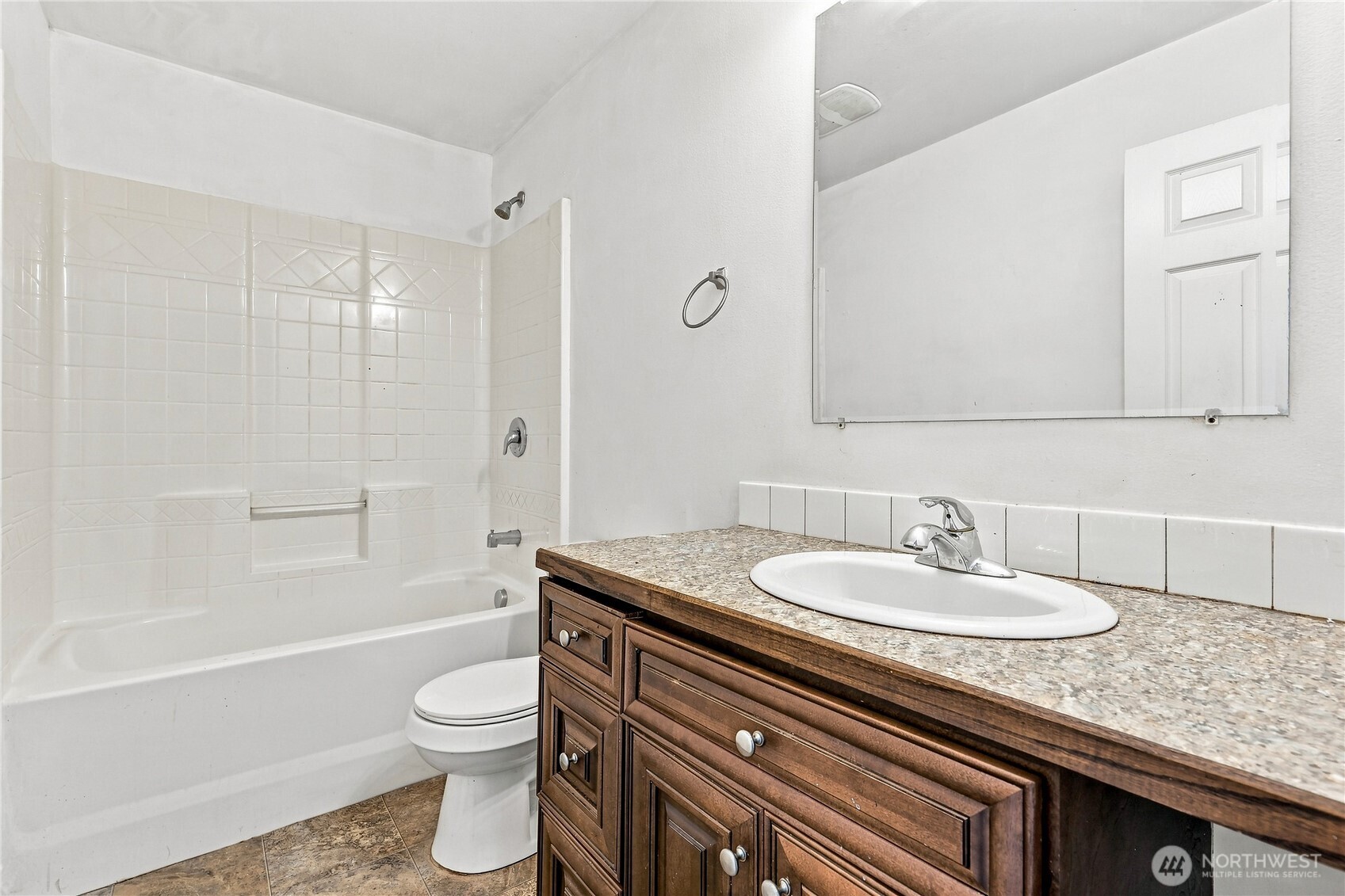 1414 E Adelia Court Property Photo 16