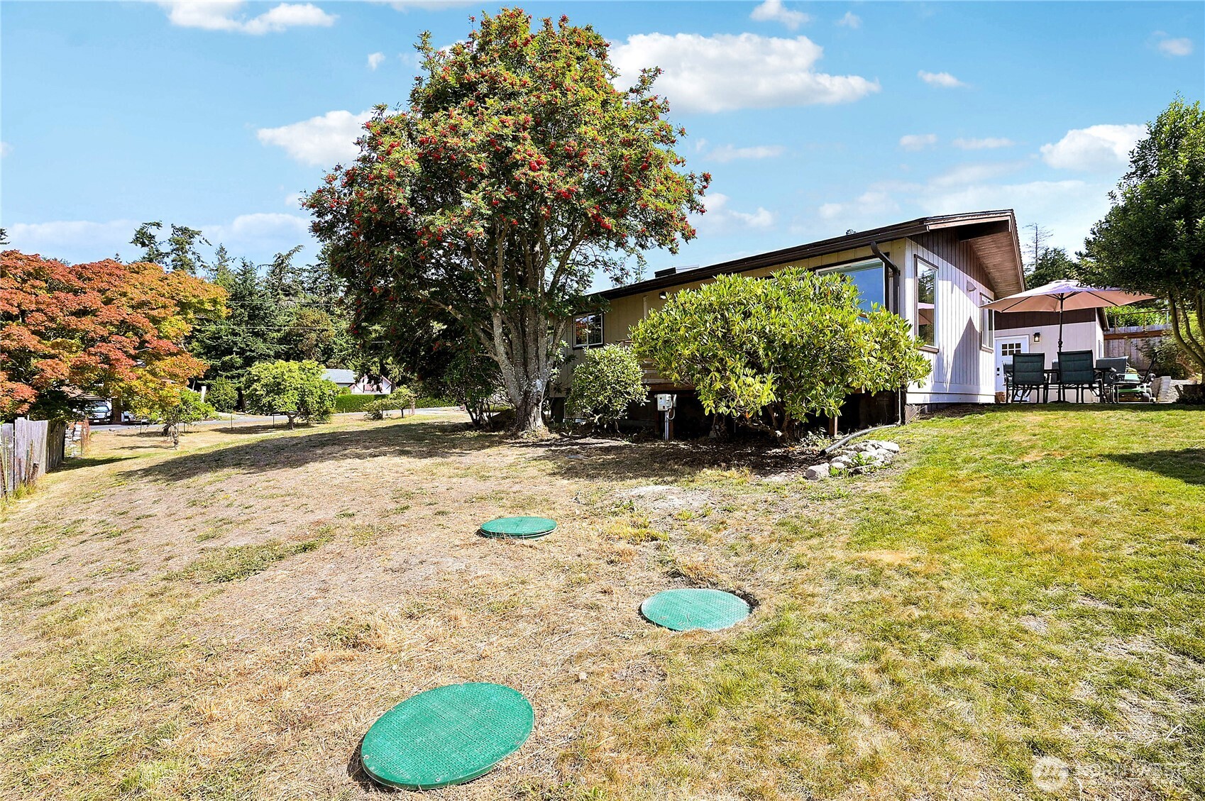 200 N Rhododendron Drive Property Photo 32