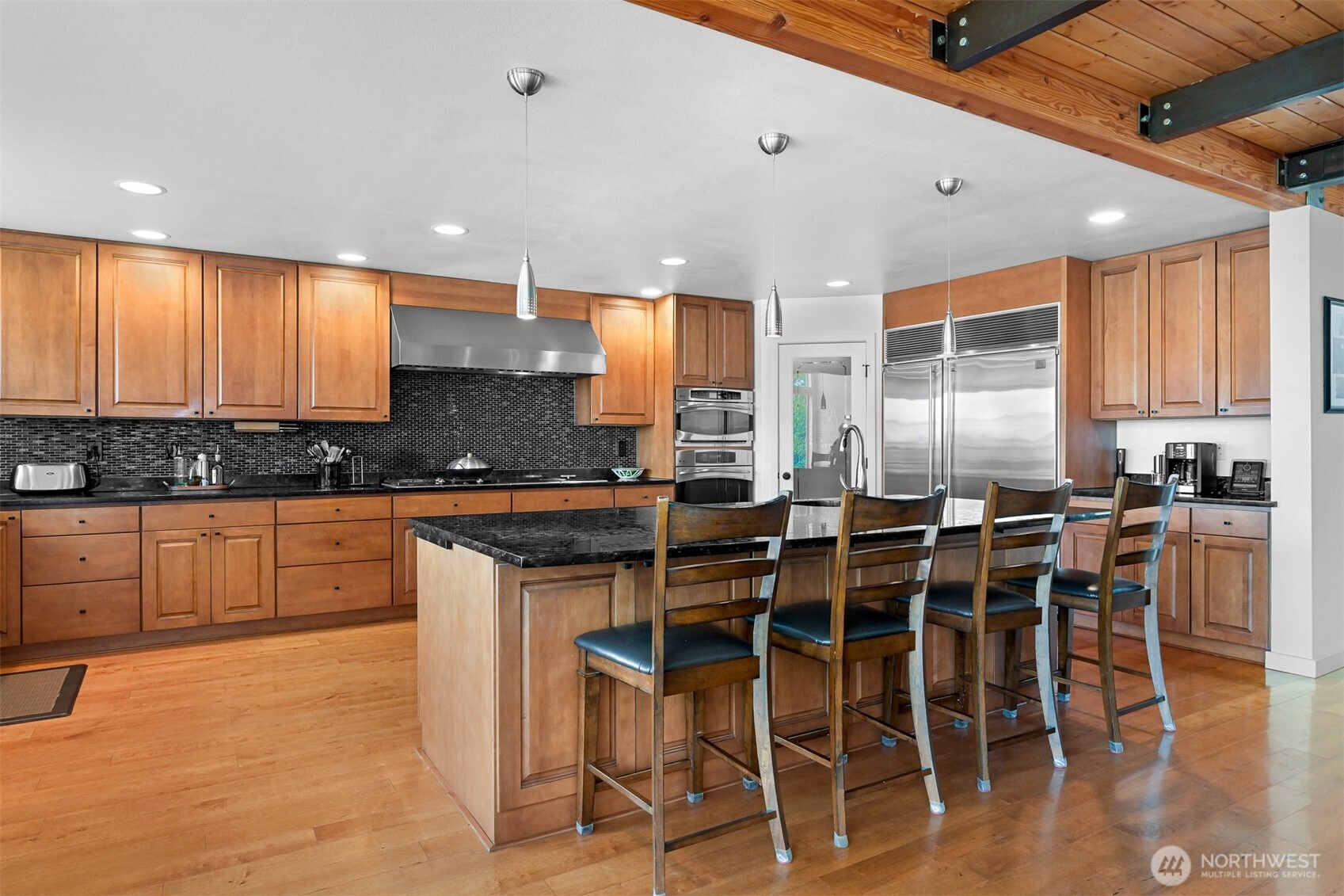 5493 Salish Road Property Photo 4