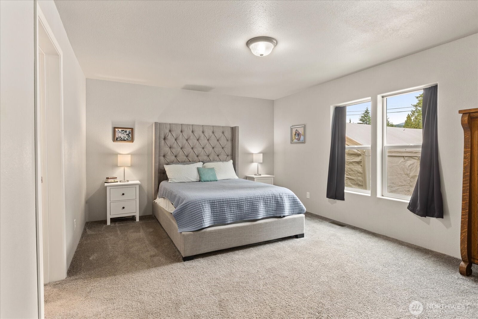13012 View Place Property Photo 13