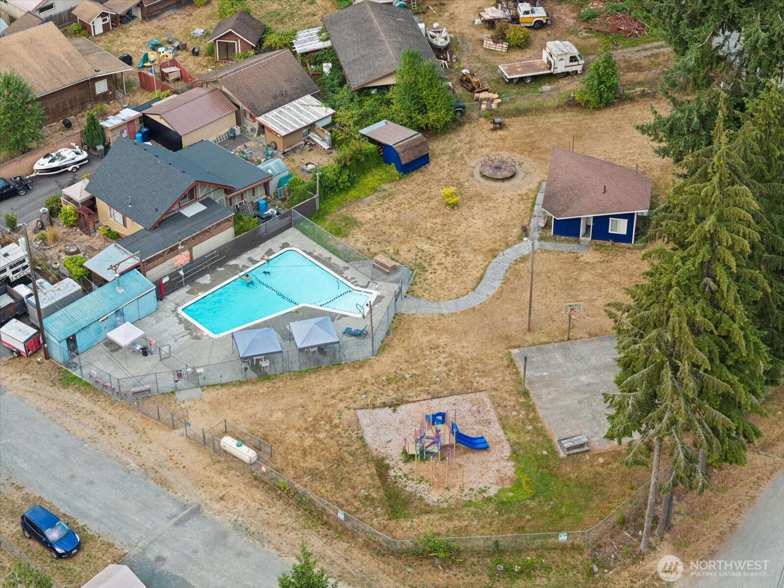 13012 View Place Property Photo 31