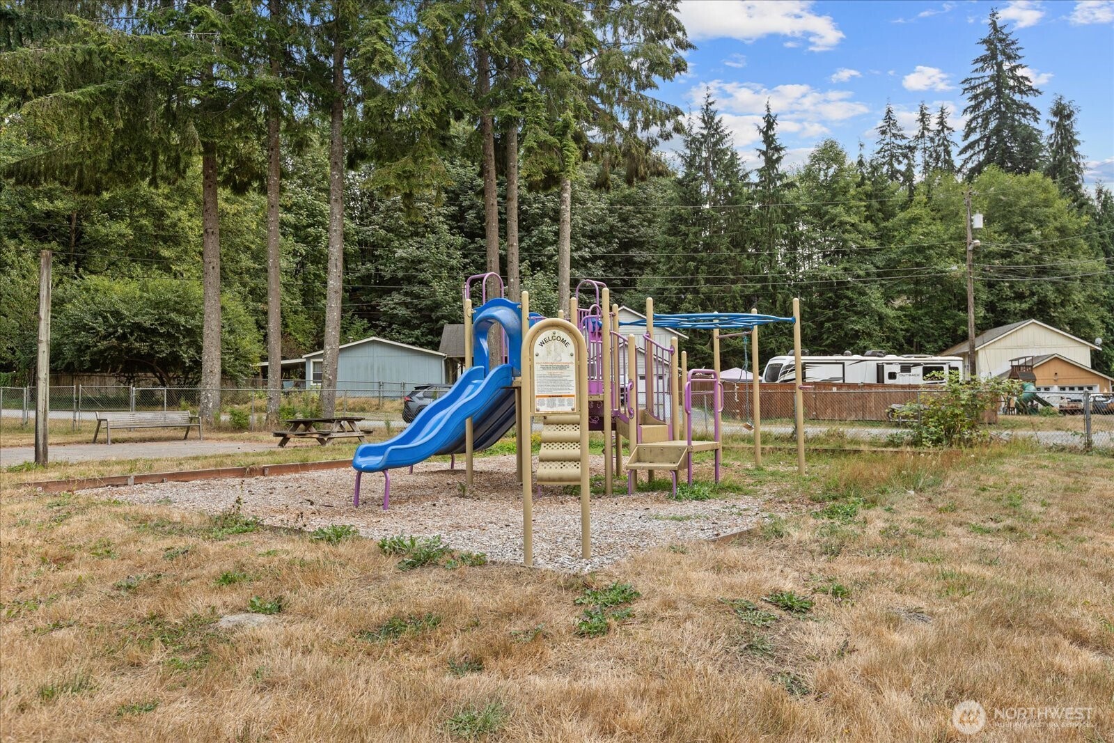 13012 View Place Property Photo 33