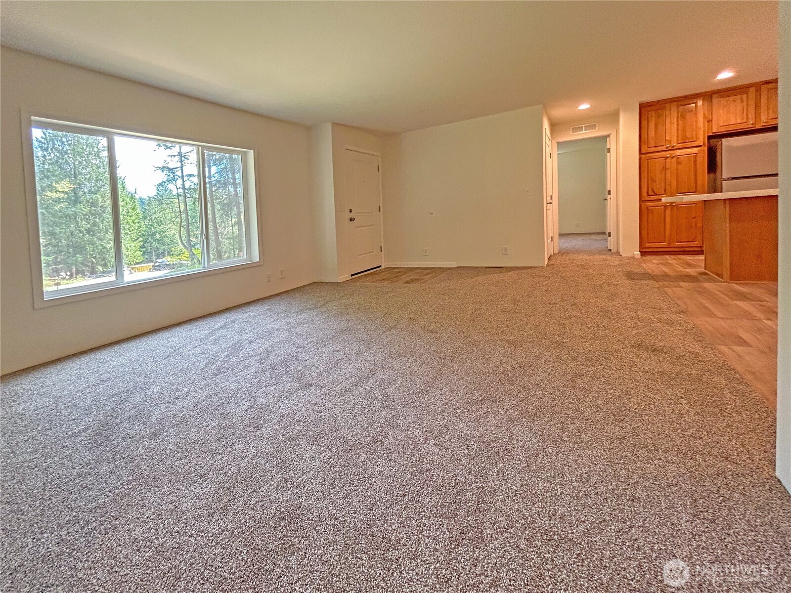 871 S Lucille Street Property Photo 7