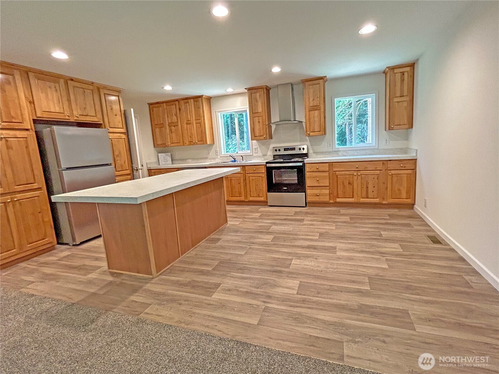 871 S Lucille Street Property Photo 8