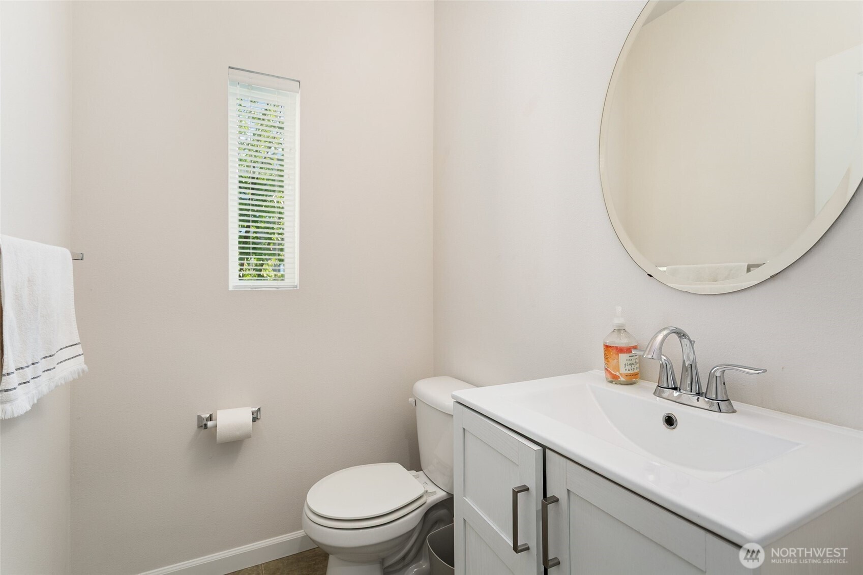 15720 Manor Way J6 Property Photo 8