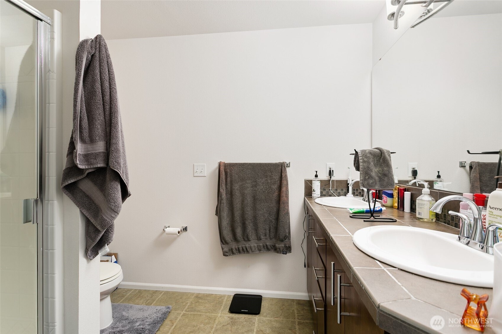 15720 Manor Way J6 Property Photo 12