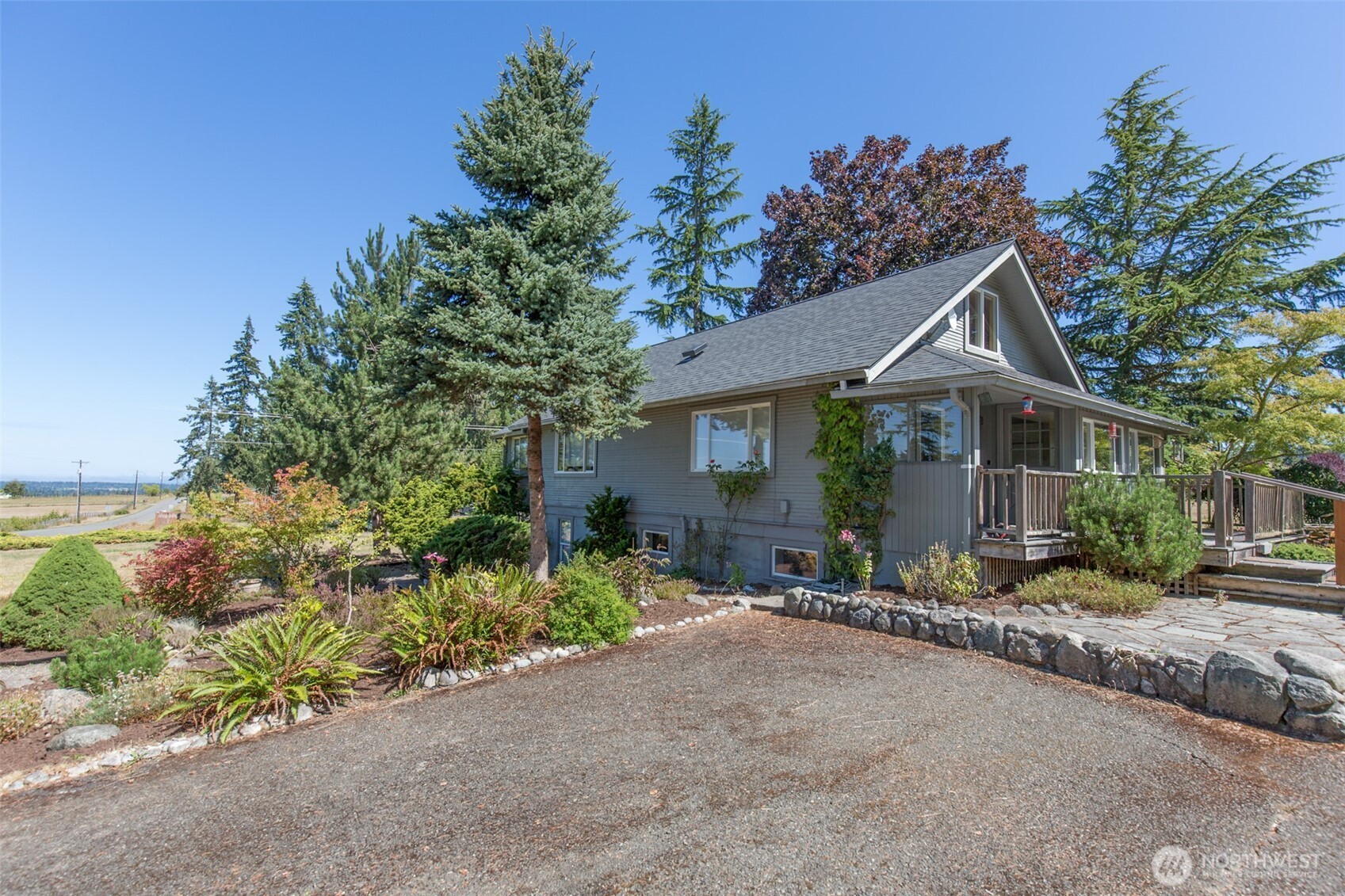31 Mcfarland Drive Property Photo 3