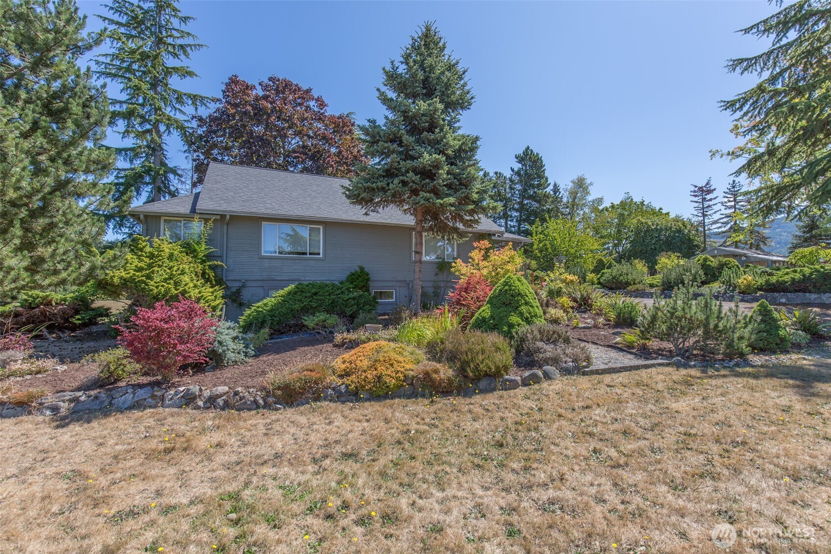 31 Mcfarland Drive Property Photo 4