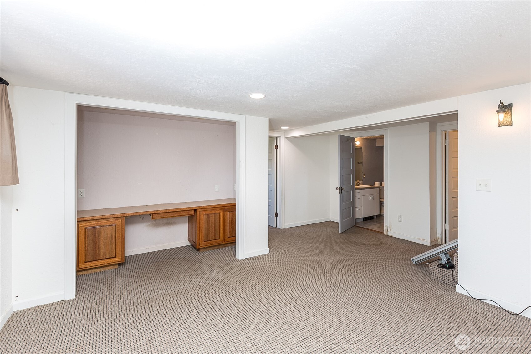 31 Mcfarland Drive Property Photo 23
