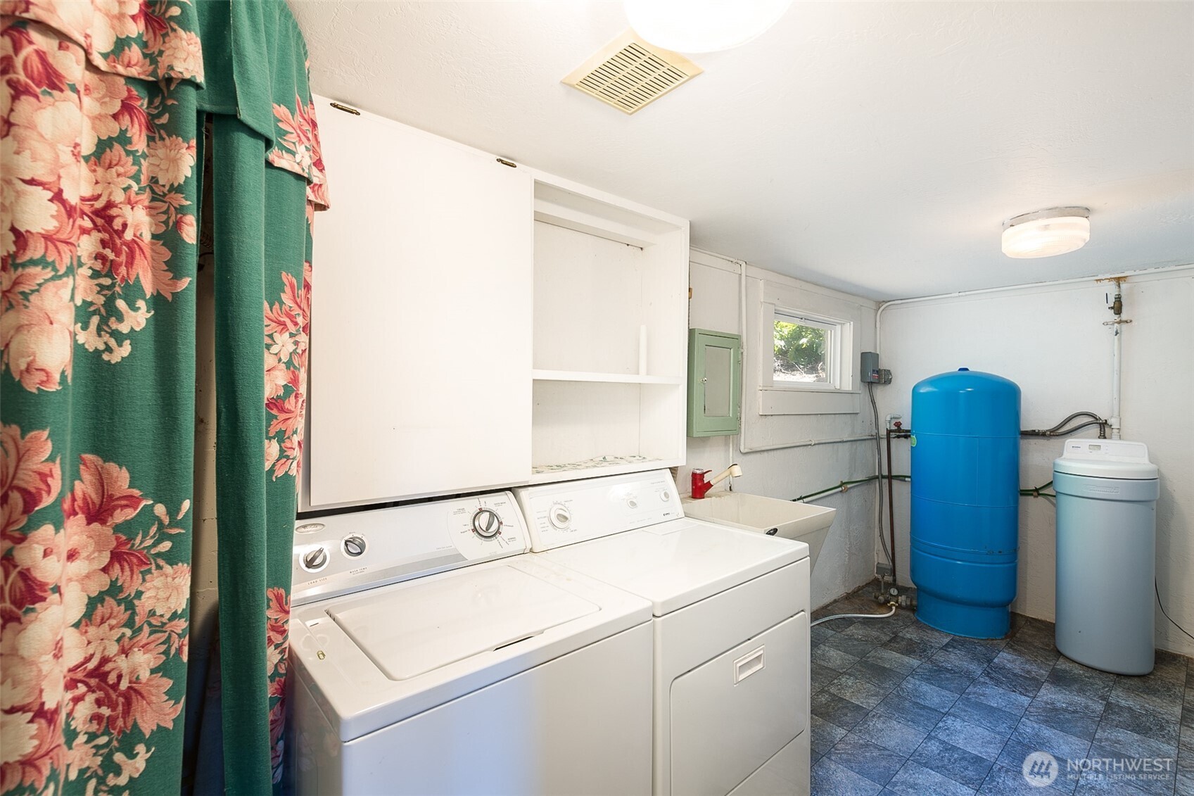 31 Mcfarland Drive Property Photo 31