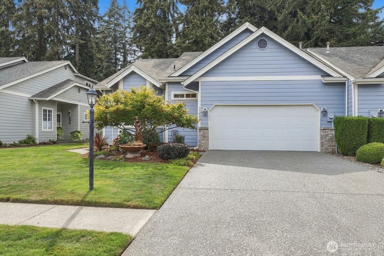 11404 88th Avenue Property Photo 2