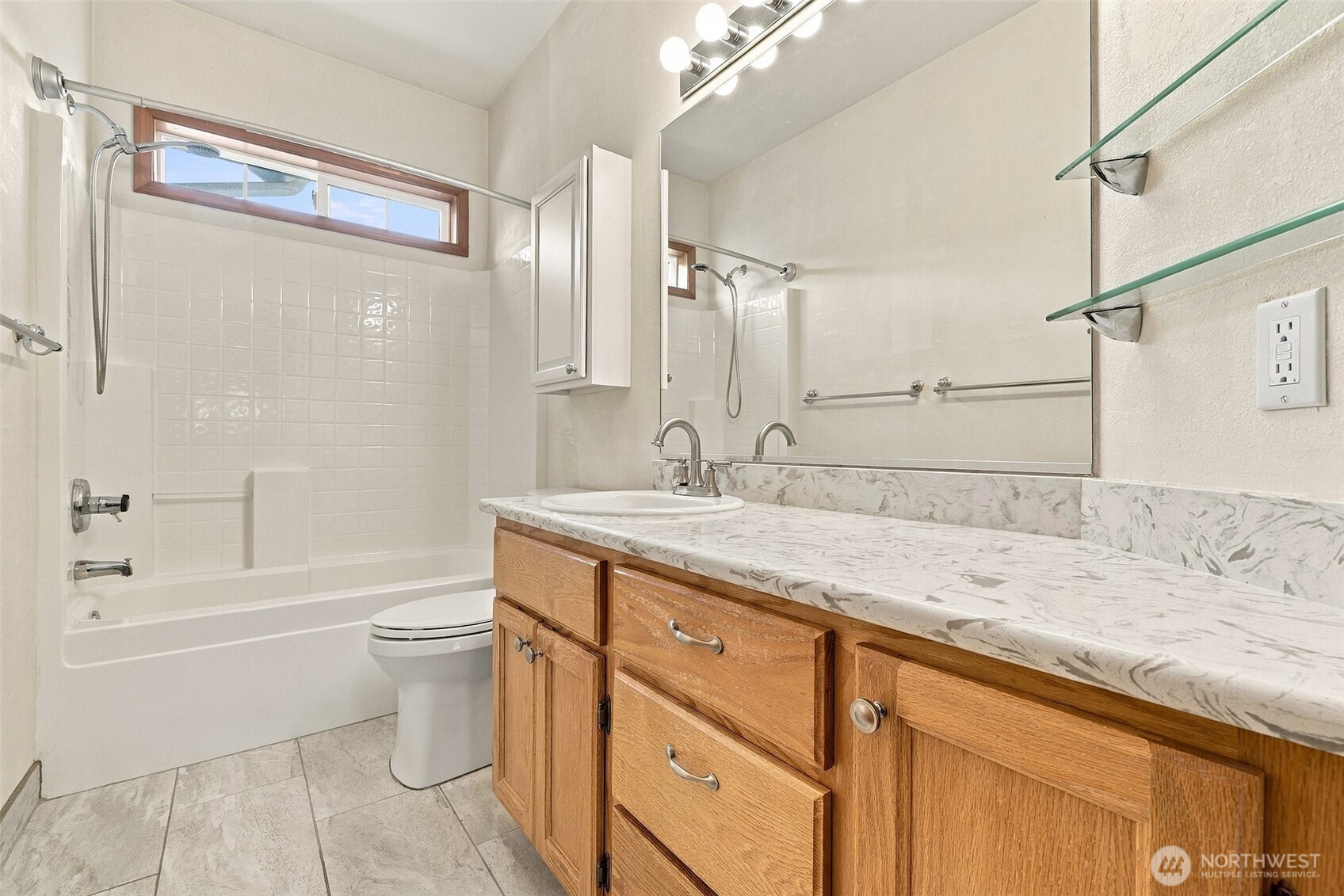 11404 88th Avenue Property Photo 14