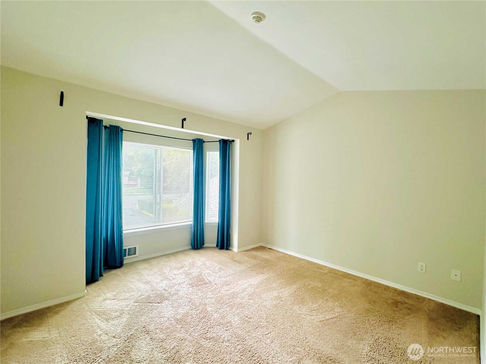 18006 Ne 93rd Property Photo 18