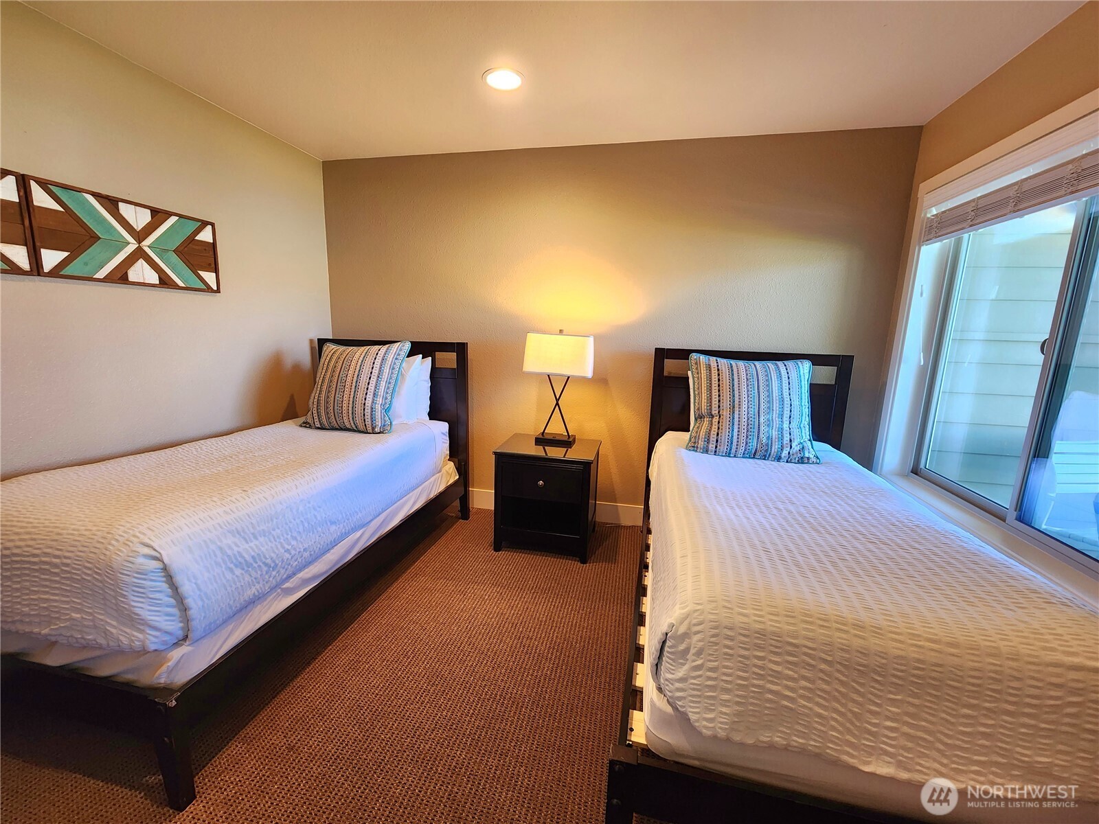 1 Beach 555-c Property Photo 12
