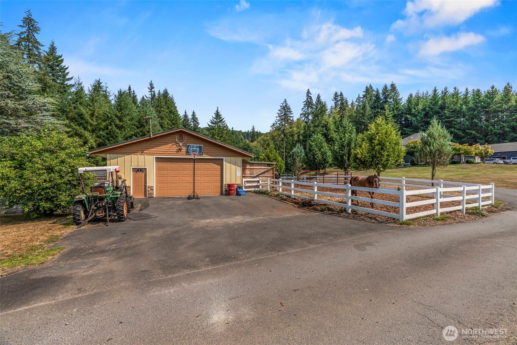 891 Young Road Property Photo 2