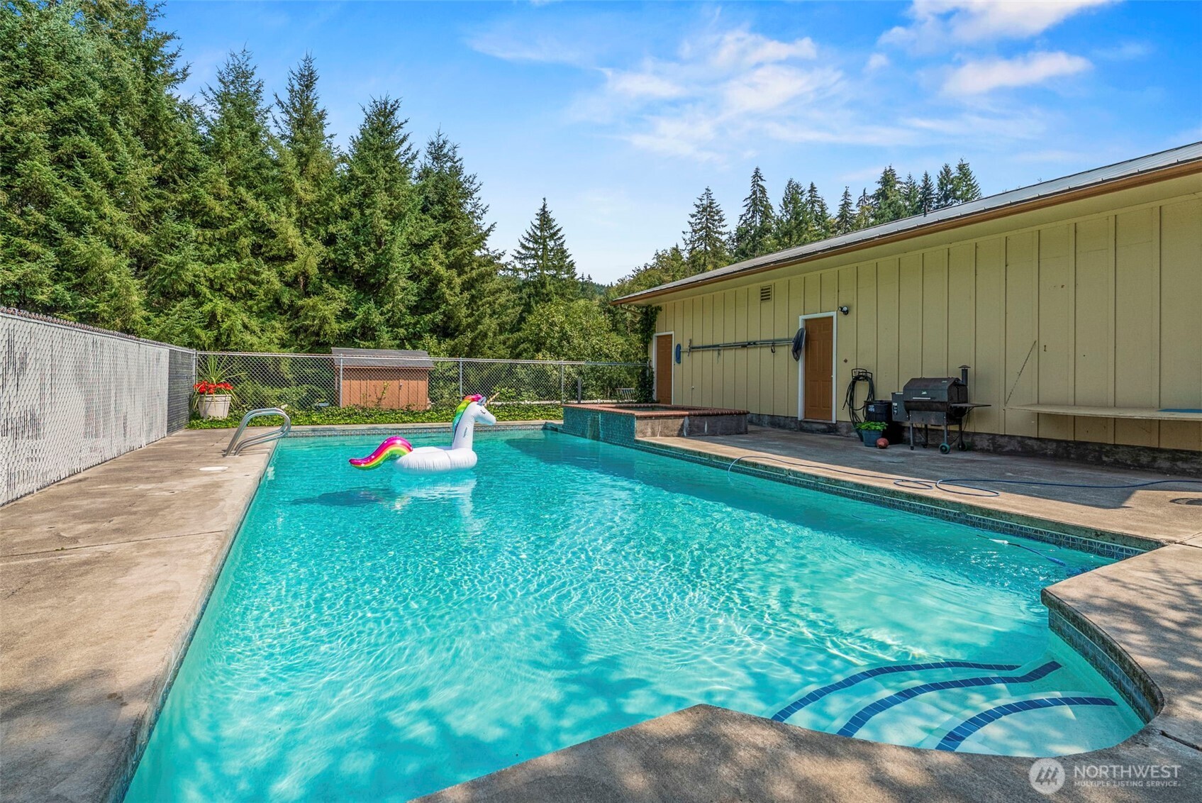 891 Young Road Property Photo 4