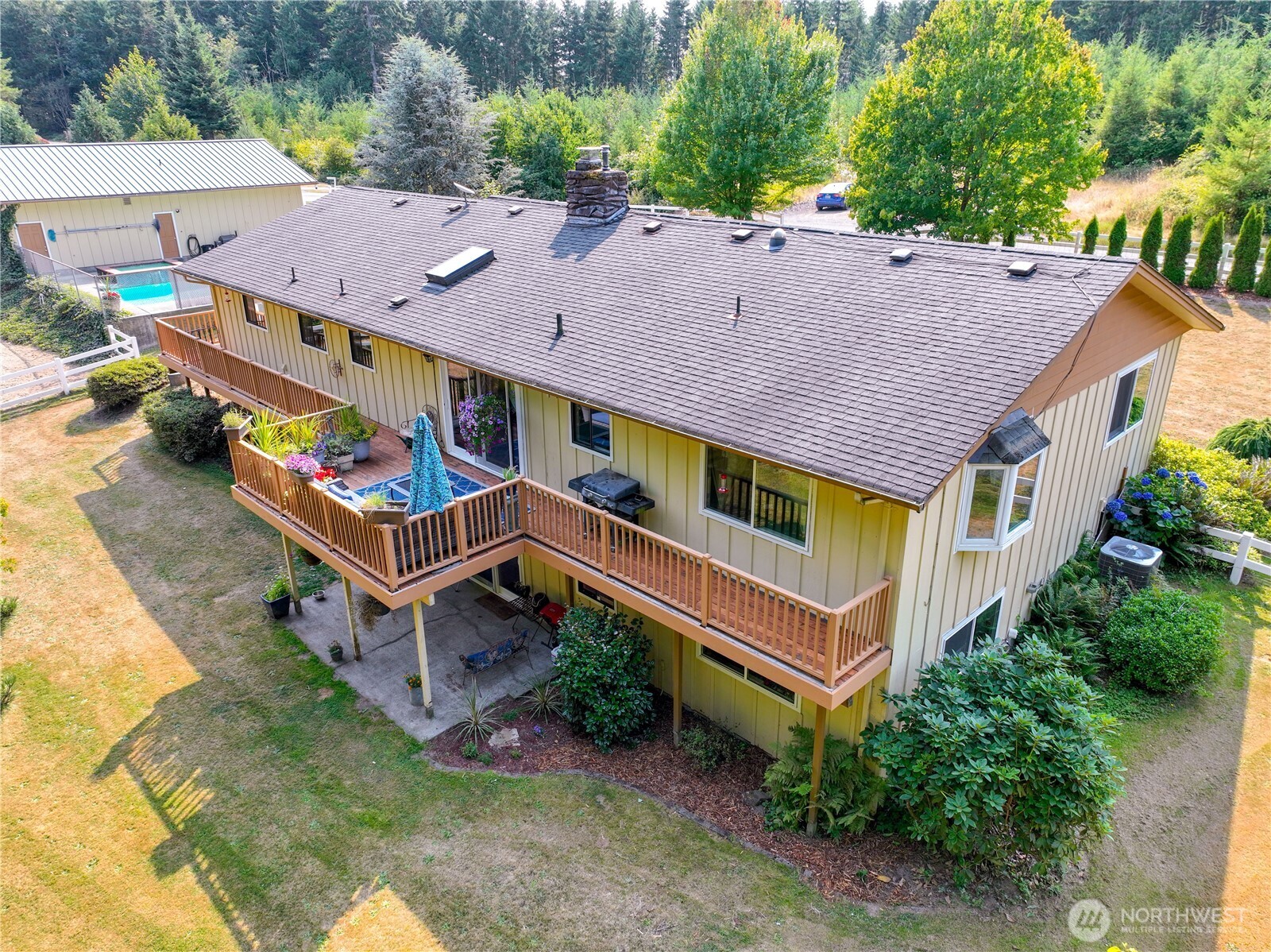 891 Young Road Property Photo 32