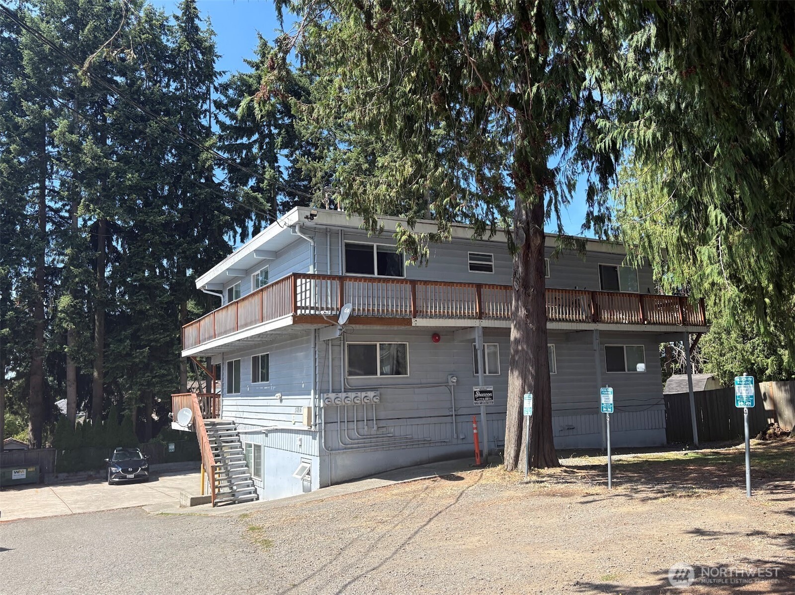 17816 44th Avenue Property Photo 2