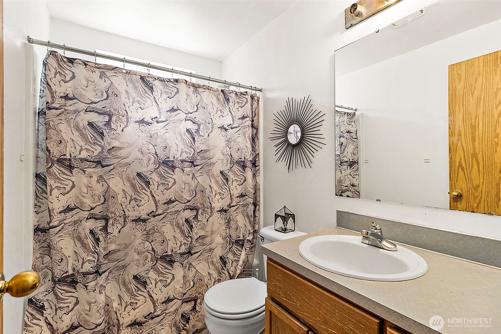 916 40th Avenue Property Photo 16