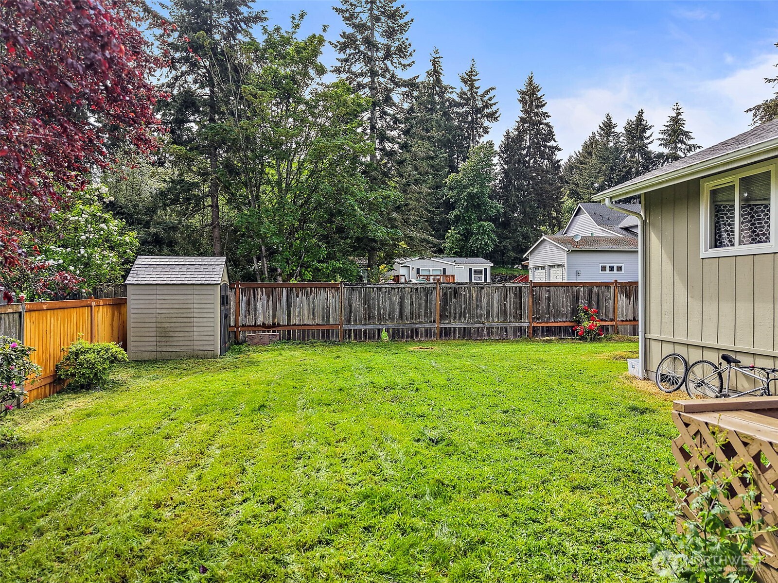 916 40th Avenue Property Photo 21