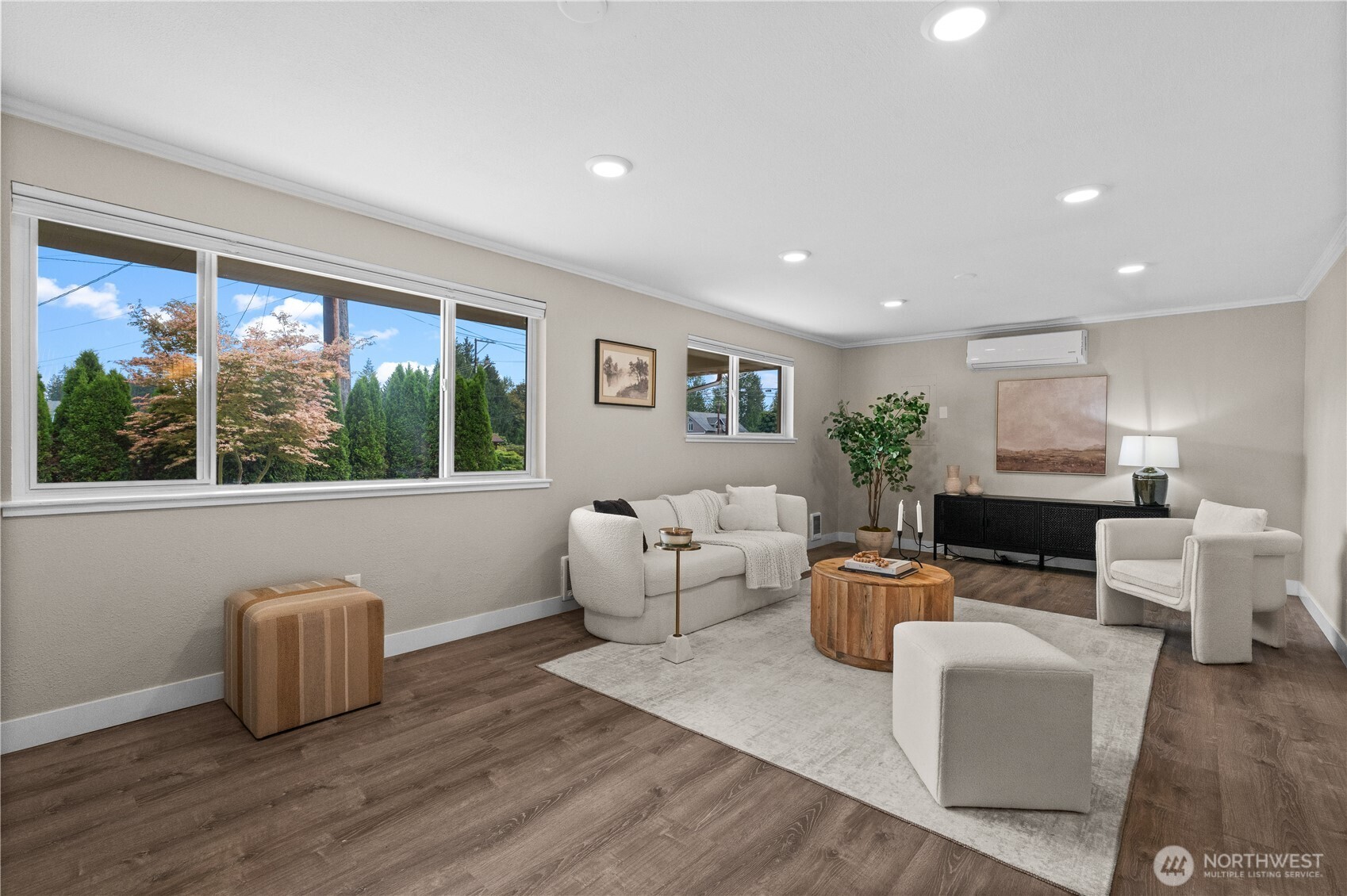 1910 110th Drive Property Photo 11