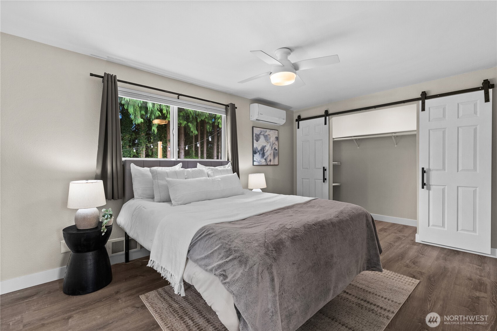 1910 110th Drive Property Photo 13