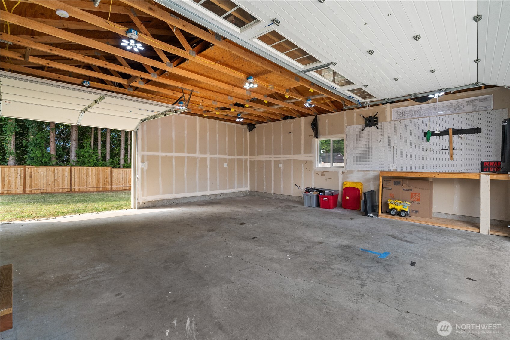 1910 110th Drive Property Photo 25
