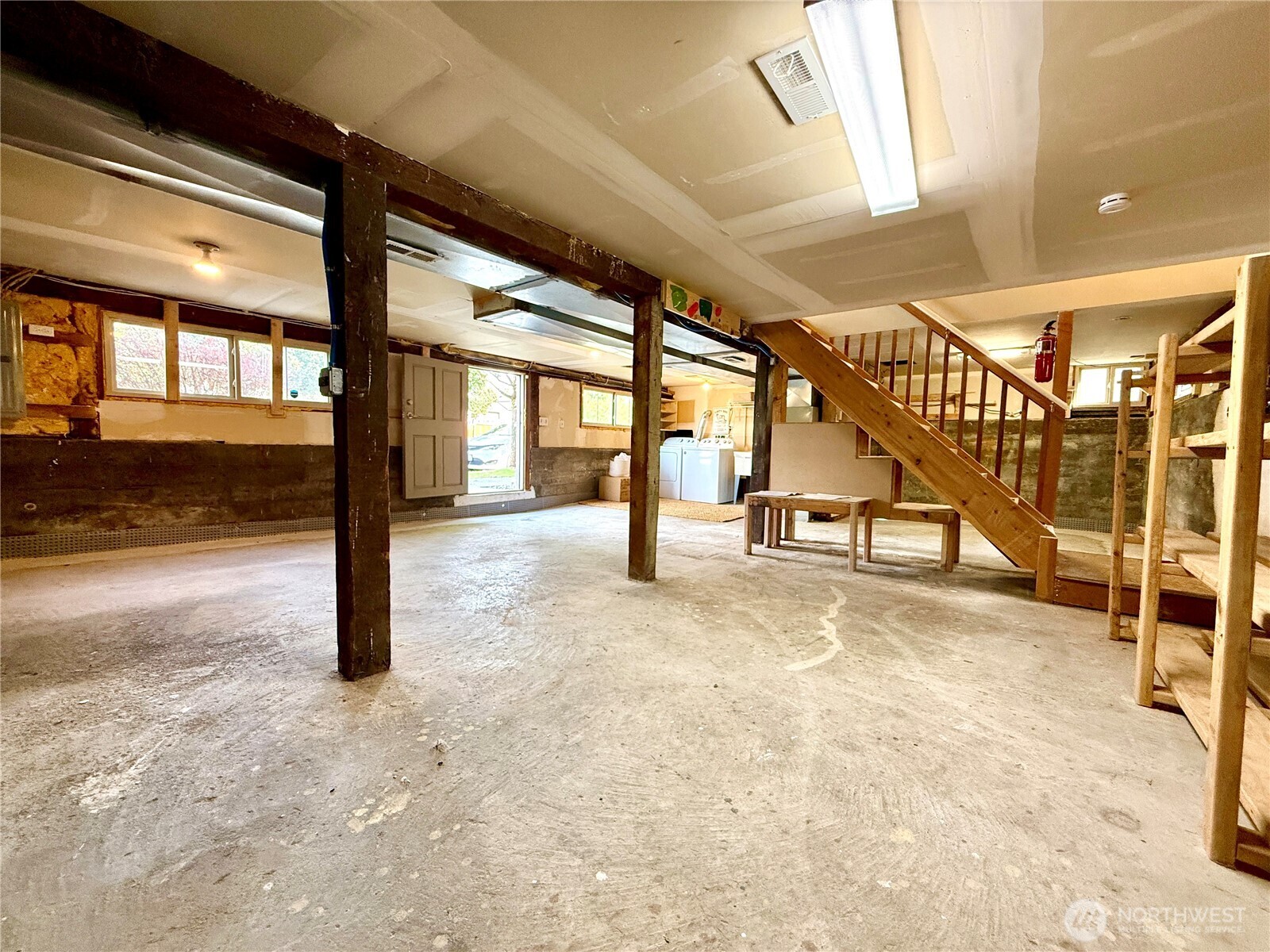 4502 Cascadia Avenue Property Photo 23
