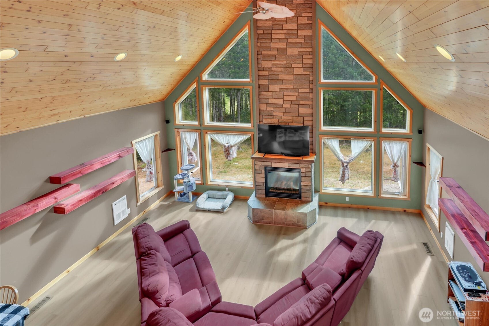 251 E Jobes Court Property Photo 15