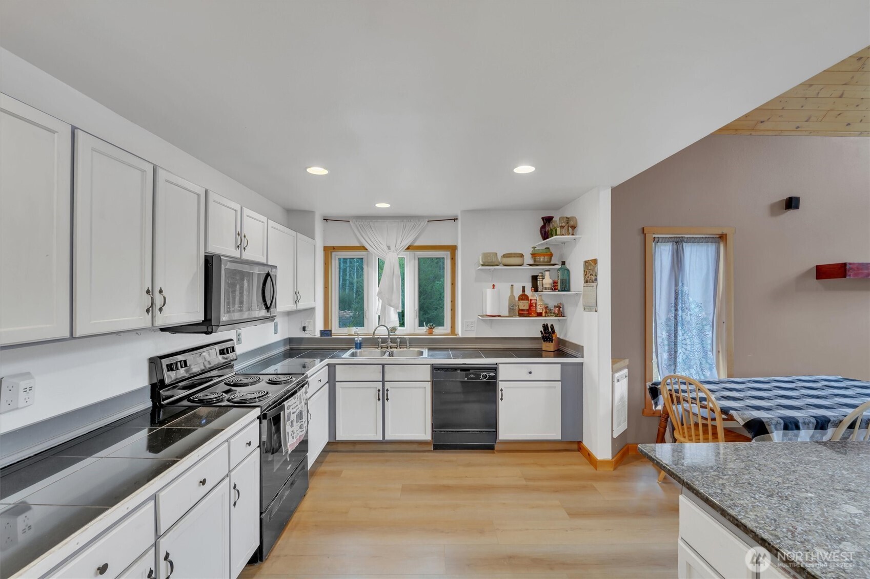 251 E Jobes Court Property Photo 19