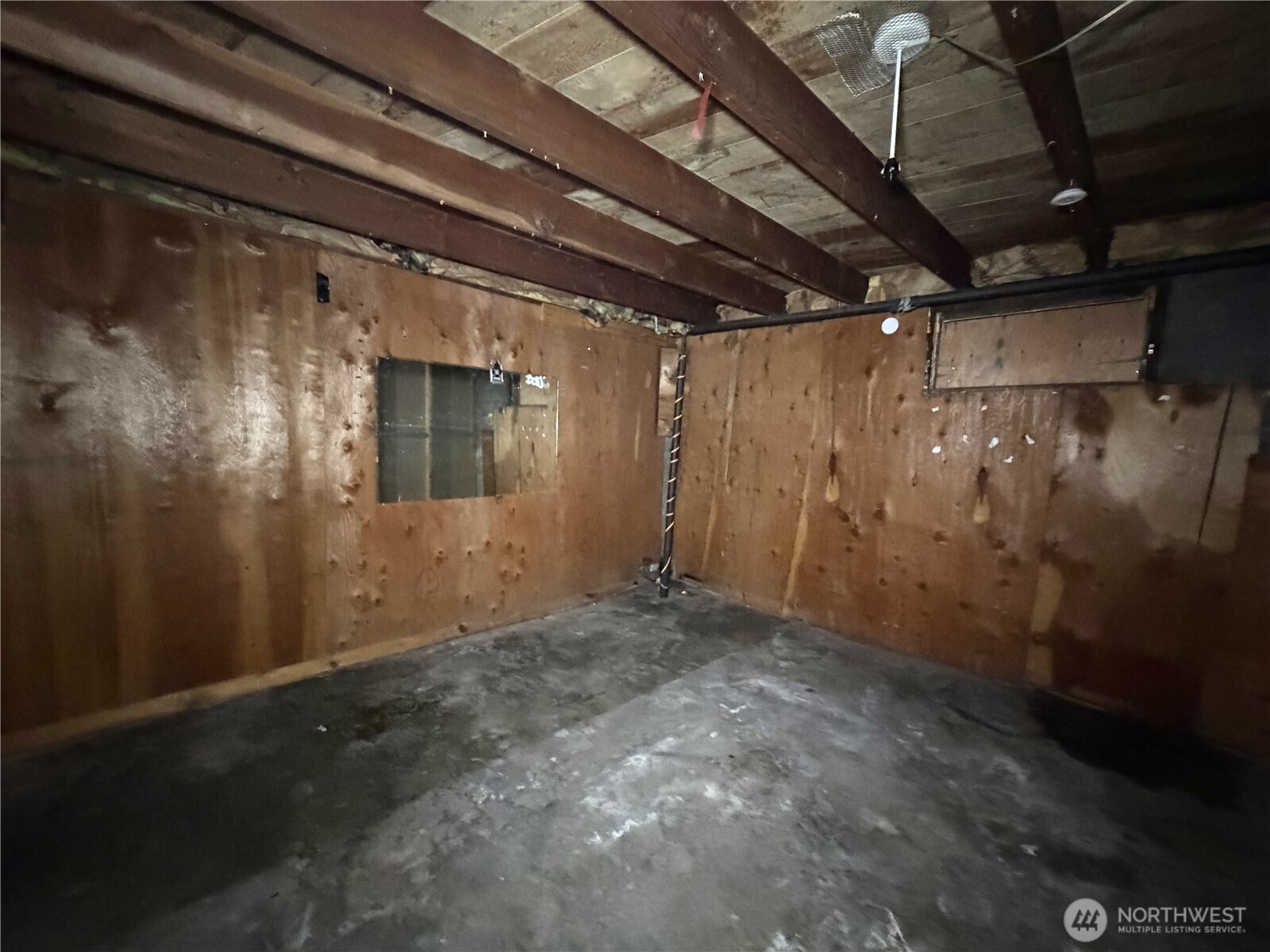 20 N Elm Street Property Photo 23
