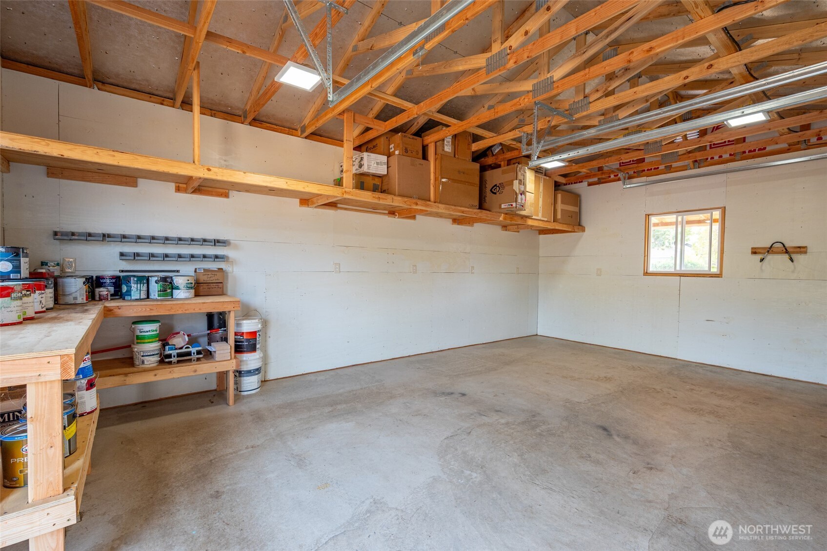 1209 Ne Leisure Street Property Photo 34
