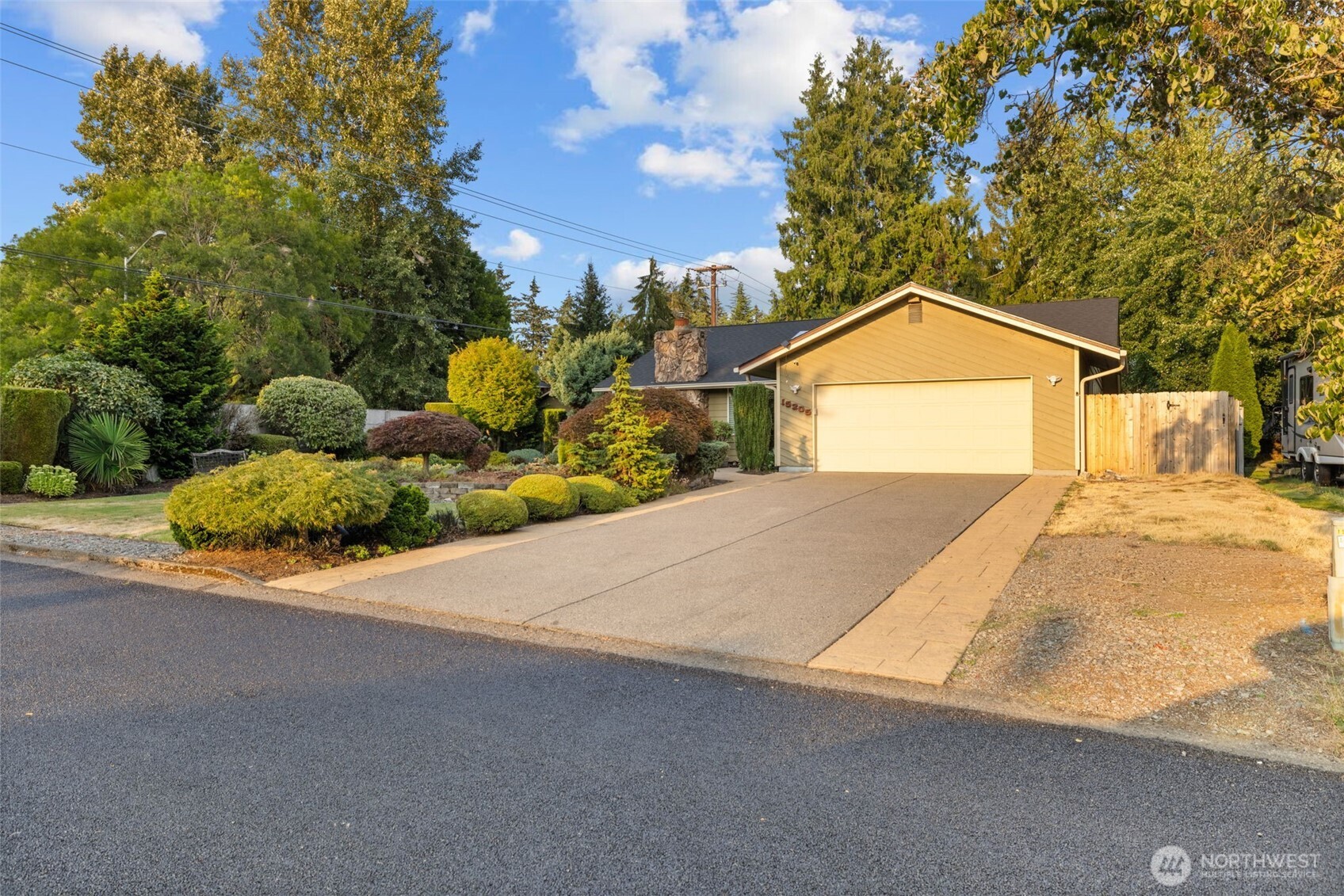 15205 103rd Avenue Ct Property Photo 1