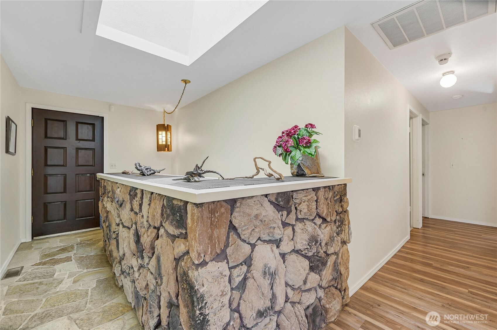 2357 Mountain View Drive Property Photo 10