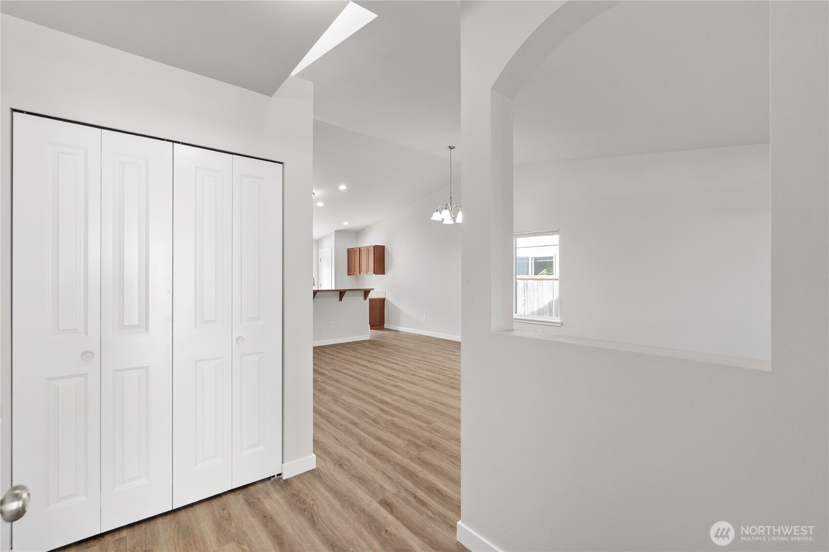 138 Goldmyer Drive Property Photo 3