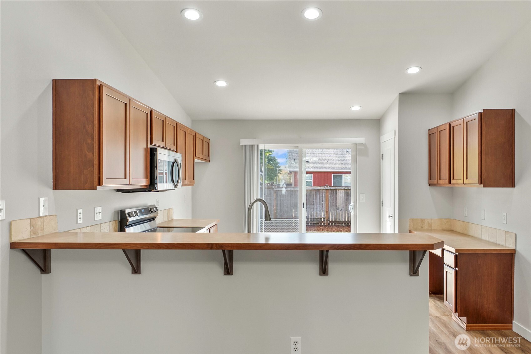 138 Goldmyer Drive Property Photo 12