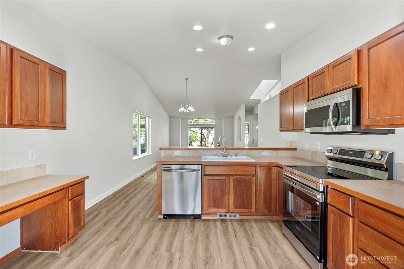 138 Goldmyer Drive Property Photo 17