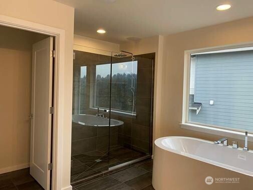 16310 26th St E Property Photo 18
