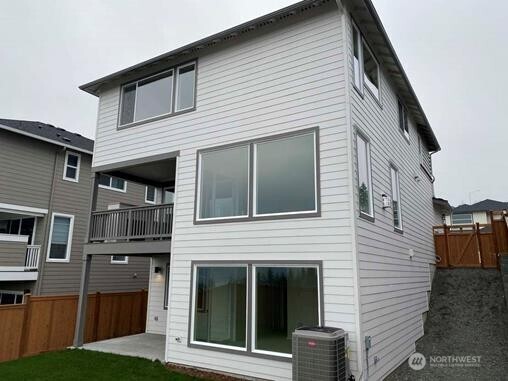 16310 26th St E Property Photo 24