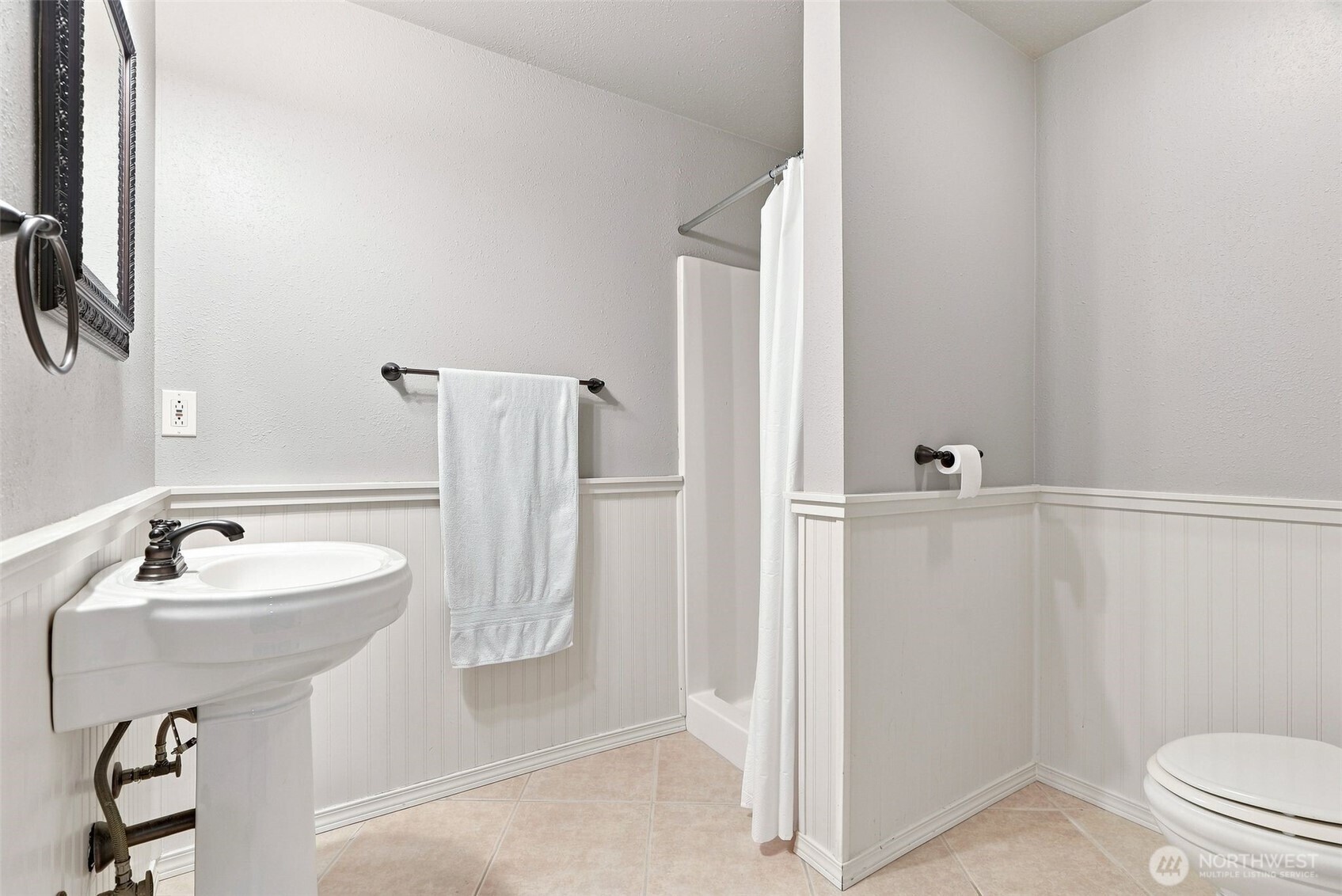 23009 E Settler Drive Property Photo 24