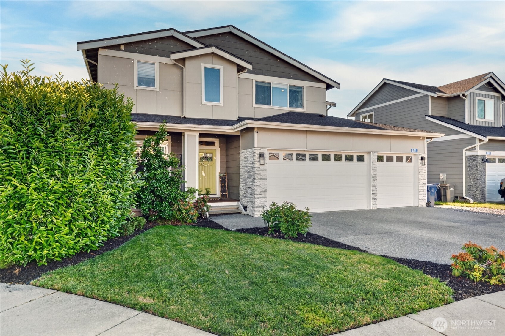 843 Katelyn Court Property Photo 2