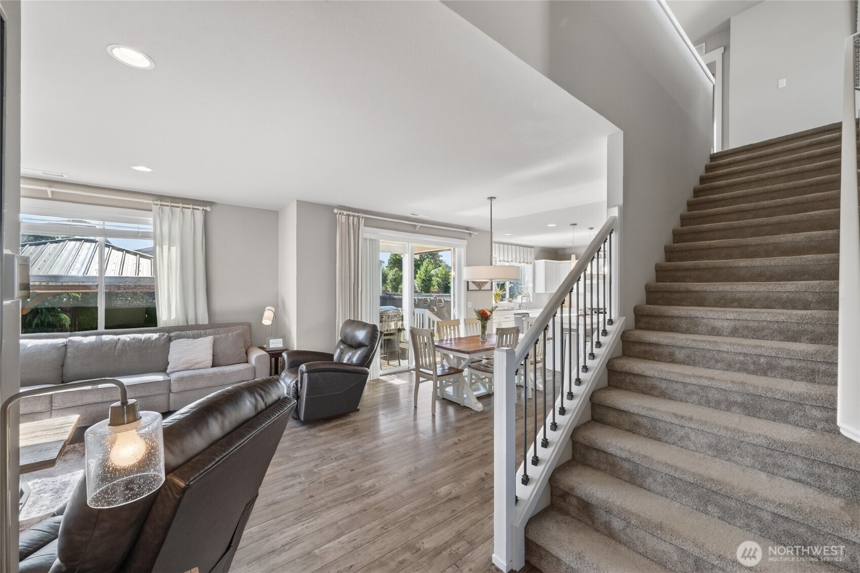 843 Katelyn Court Property Photo 6