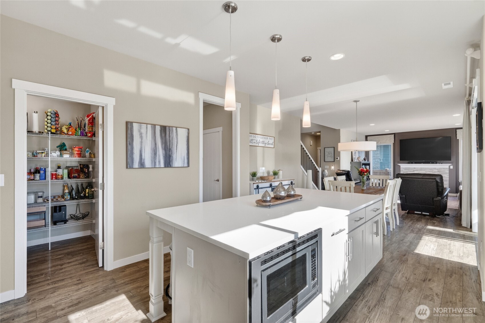 843 Katelyn Court Property Photo 12
